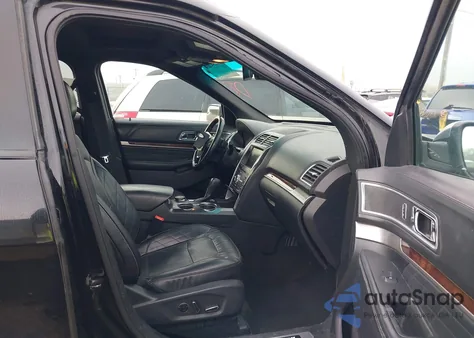 2016 Ford Explorer Platinum z USA, uszkodzony, nr VIN 1FM5K8HT5GGC22267